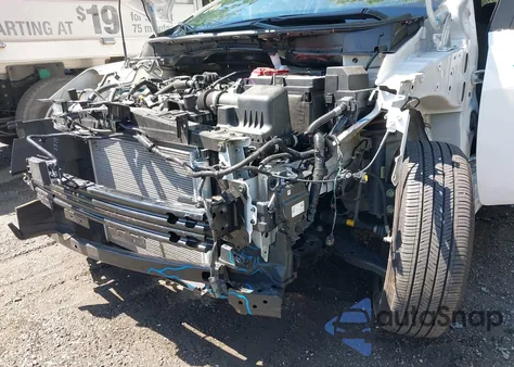 2024 Nissan Versa 1.6 S z USA, uszkodzony, nr VIN 3N1CN8DV5RL924441